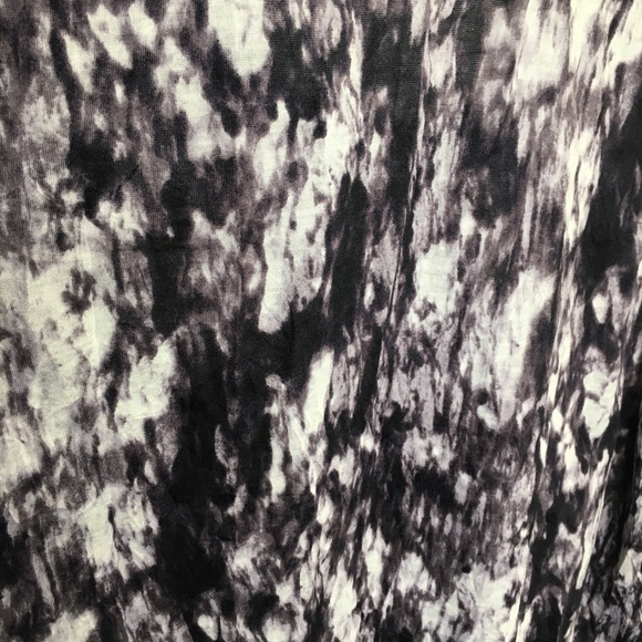 Simply Vera Vera Wang Crinkle Tank Top Size Large - Picture 6 of 9